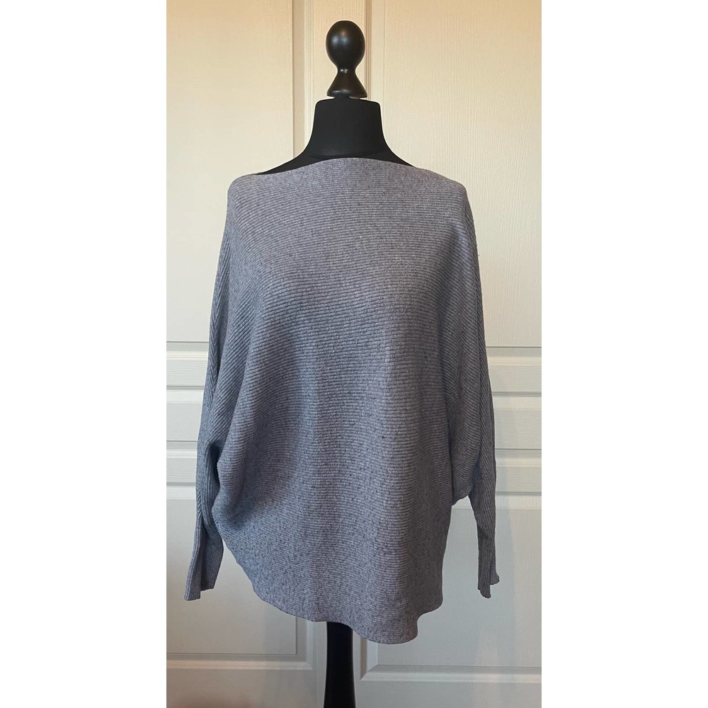 Grey oversized vintage knit sweater